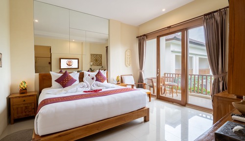 Habitación Deluxe, balcón, vistas a la piscina