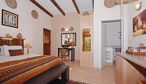 Suite 3-INHLABATHI (earth)