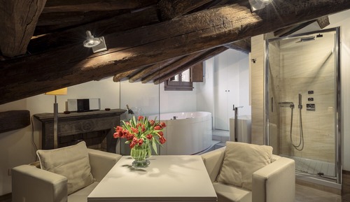 Suite exclusiva, 1 cama de matrimonio, bañera de hidromasaje