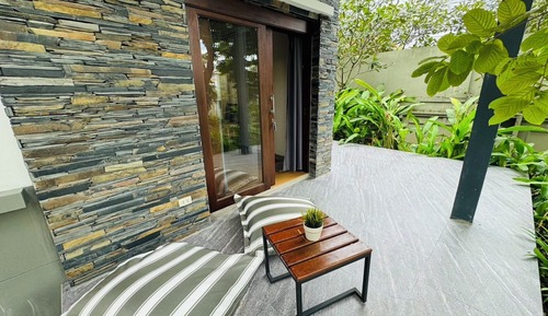 Superior Suite Villa Near Load