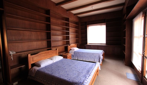 Habitación con 2 camas individuales