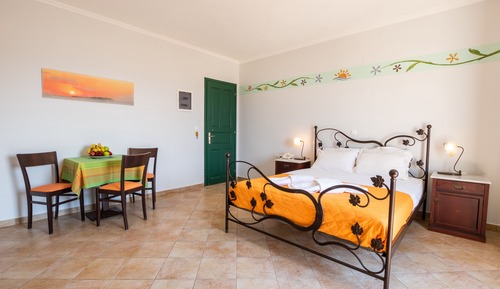 Habitación con 1 cama doble o 2 individuales