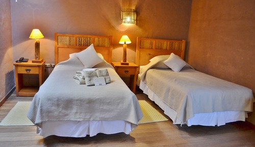 Habitación clásica con 2 camas individuales