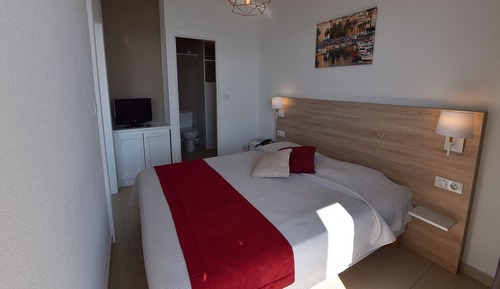 Estudio, 1 cama de matrimonio, balcón, vistas al mar