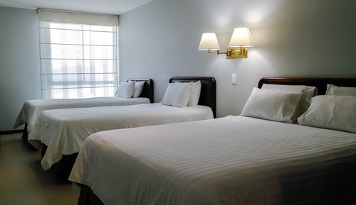 Habitación cuádruple, 2 camas dobles