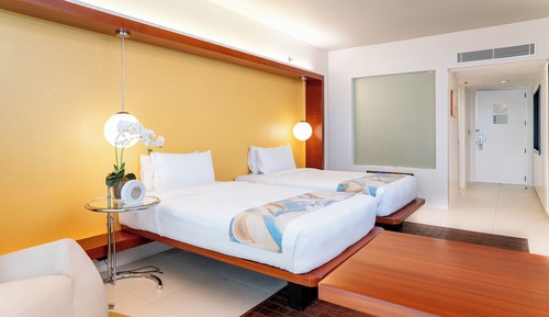 Estudio, no fumadores, balcón (Malaga)