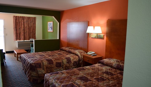 Habitación estándar, 2 camas dobles, no fumadores