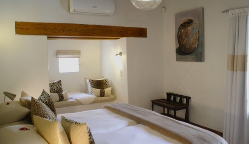 Habitación estándar con 1 cama doble o 2 individuales