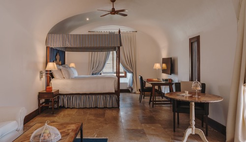 Suite, terraza, vistas al mar