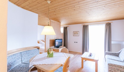 Habitación doble superior, balcón, vistas al valle (Schlern)