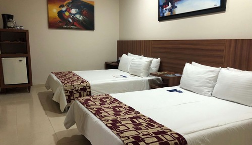 Suite, varias camas, no fumadores