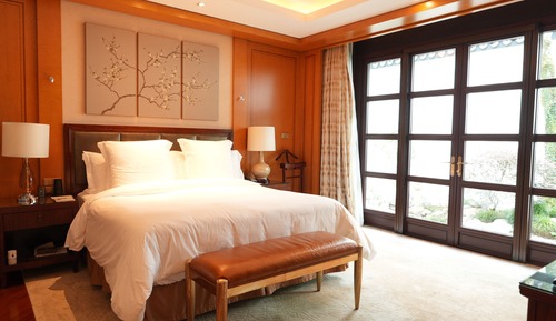 Courtyard Suite King