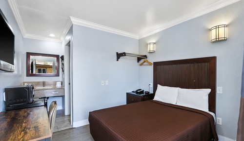One full bed