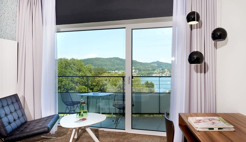 Habitación Confort doble, balcón, vistas al lago