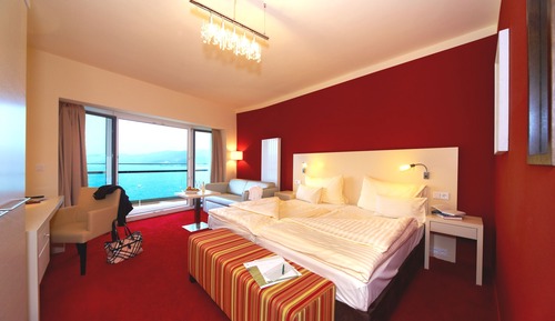 Habitación Premium doble, balcón, vistas al lago