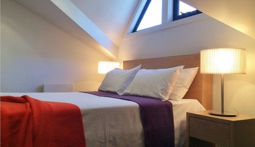 One Bedroom with Kitchenette 