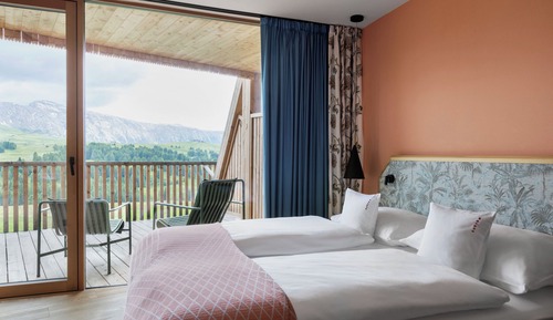Habitación de diseño doble, vistas a la montaña, junto a la montaña (Monocular)