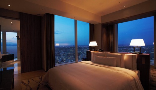 Suite ejecutiva, 1 cama de matrimonio grande, en esquina