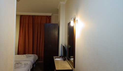 Habitación triple estándar, vistas a la ciudad