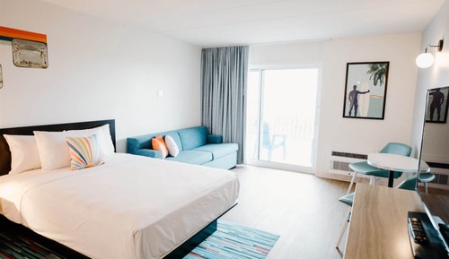 Habitación, 1 cama de matrimonio grande, vistas a la ciudad