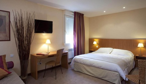 Superior room (4 people)