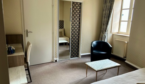 Suite (Salon)
