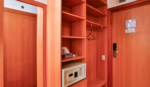 Habitación superior con 2 camas individuales, 2 camas individuales