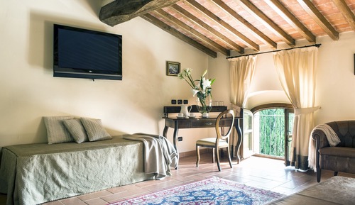 Suite junior (SPA Access Included)