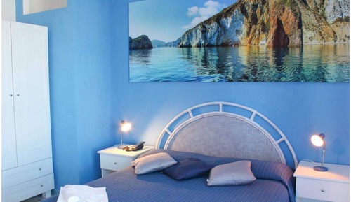 Habitación cuádruple, vistas al mar