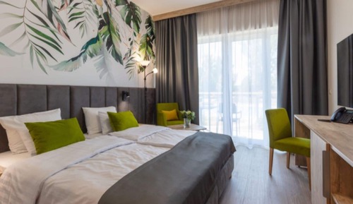Habitación con 1 cama doble o 2 individuales, accesible para personas con discapacidad
