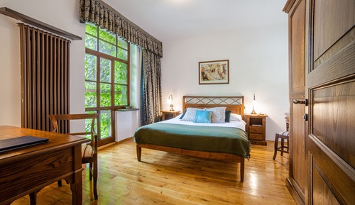 Habitación Premium doble, 1 cama de matrimonio, bañera de hidromasaje
