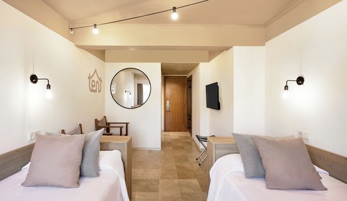 Habitación doble de uso individual, balcón (Bed & Unlimited Brunch)