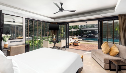 Suite, acceso a la piscina