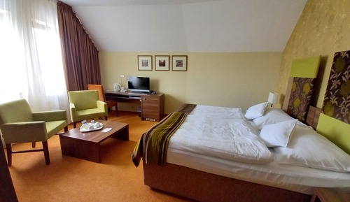 Habitación doble (2+1)