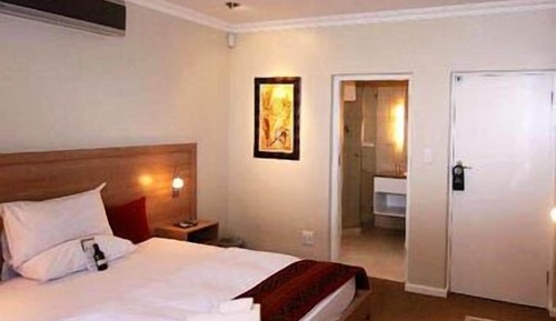 Deluxe Room (total of 4 rooms)