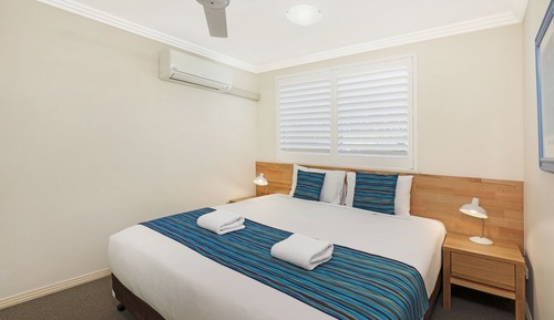 Absolute Waterfront 3 Bedroom Apartment