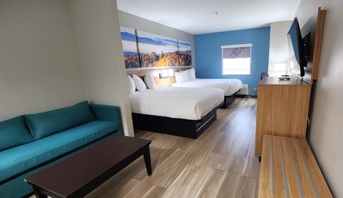Suite estudio, 2 camas de matrimonio, no fumadores
