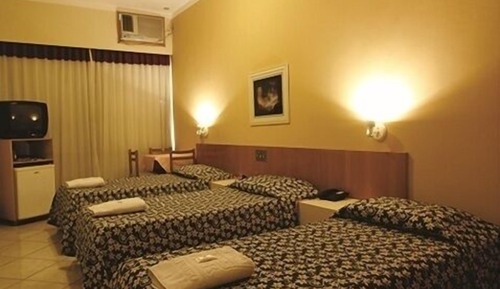 Habitación cuádruple estándar