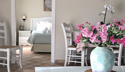 Apartamento exclusivo, 2 habitaciones, balcón, vistas al mar