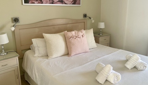Habitación con 1 cama doble o 2 individuales