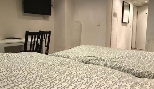 Habitación básica doble, baño privado (Souterain)