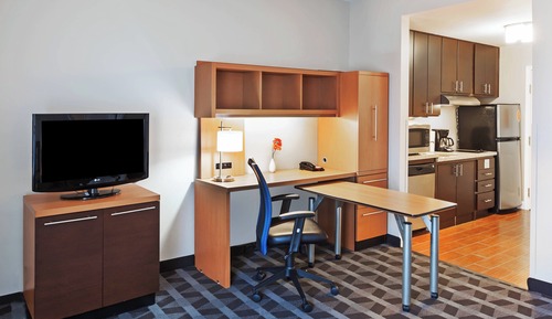 Suite, 1 habitación (Mobility/Hearing Accessible, Tub)