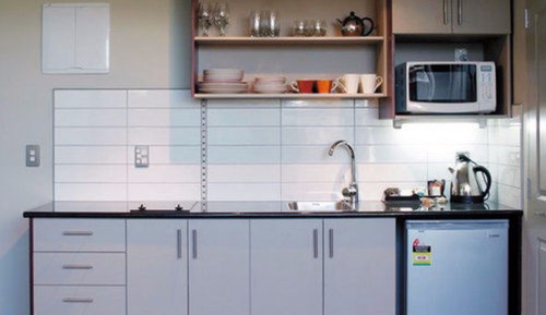 Suite estándar, 2 habitaciones, no fumadores, cocina básica (Red Dot Deal 9)