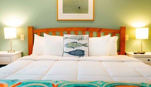Habitación, 1 cama de matrimonio grande con sofá cama, baño privado, vistas al complejo turístico