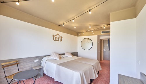 Habitación doble superior, balcón (Bed & Unlimited Brunch)