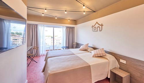Habitación estándar doble, balcón, vistas al mar (Bed & Unlimited Brunch)
