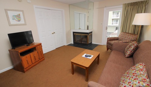 Condo, 2 Bedrooms