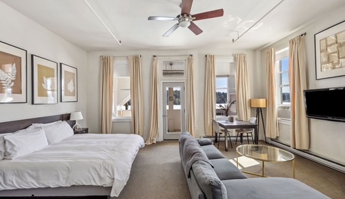 Suite estudio, 1 cama de matrimonio grande, vistas al lago (Suite 04: deluxe king lak)