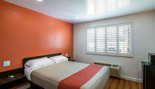 Habitación estándar, 1 cama de matrimonio, accesible para personas con discapacidad, no fumadores