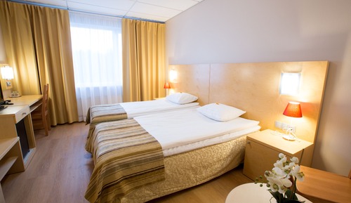 Habitación superior con 1 cama doble o 2 individuales
